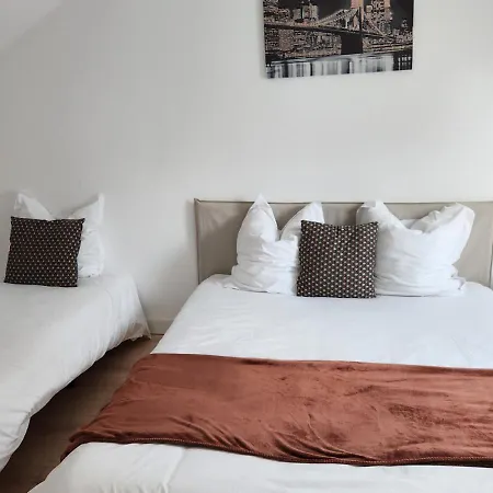 Colbert Triplex 3 - Balcon - Patio - Cathédrale Appartement